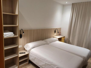 Отель Hostal Conde Güell  Барселона